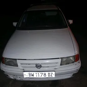 Opel Astra 1993