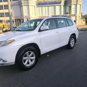 Toyota Highlander 2010