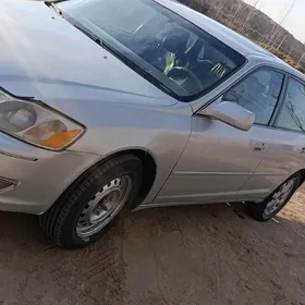 Toyota Avalon 2001