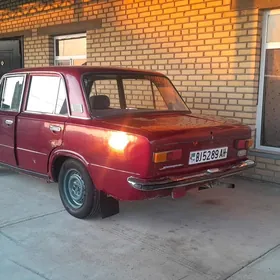 Lada 2104 1987