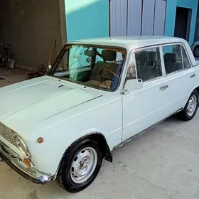 Lada 2104 1980