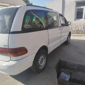 Toyota Previa 1991