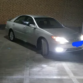 Toyota Camry 2005