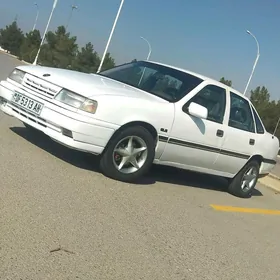 Opel Vectra 1989