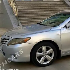 Toyota Camry 2010