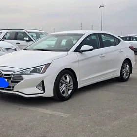 Hyundai Elantra 2019