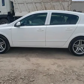 Opel Astra 2008