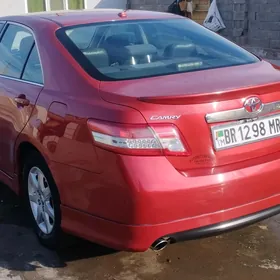 Toyota Camry 2010