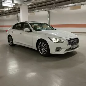 Nissan Maxima 2019