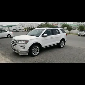 Ford Explorer 2018