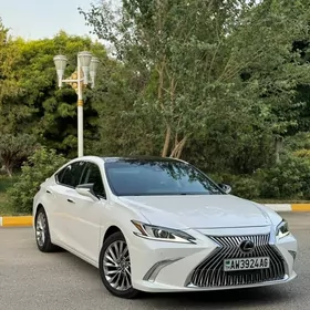 Lexus ES 350 2019