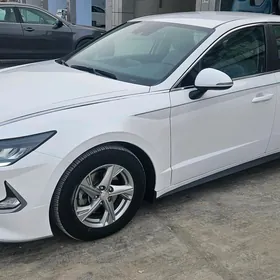 Hyundai Sonata 2022