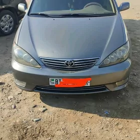 Toyota Camry 2005