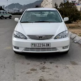 Toyota Camry 2004