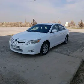 Toyota Camry 2010