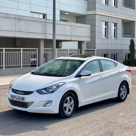 Hyundai Elantra 2012