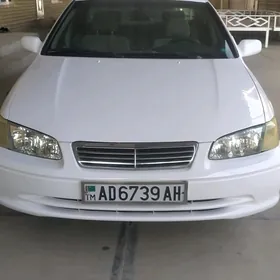 Toyota Camry 1998