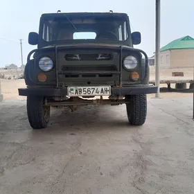 UAZ 469 2003