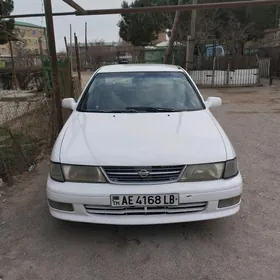 Nissan Sunny 1999