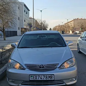 Toyota Camry 2003