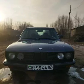 BMW 525 1986