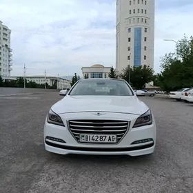 Hyundai Genesis 2015