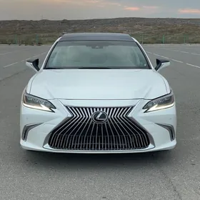 Lexus ES 350 2019