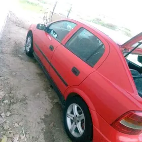 Opel Astra 1998