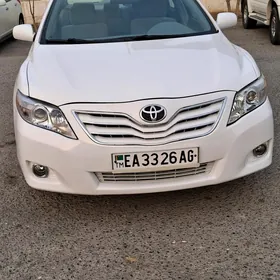 Toyota Camry 2010