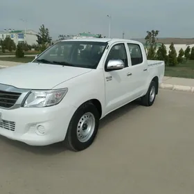 Toyota Hilux 2012