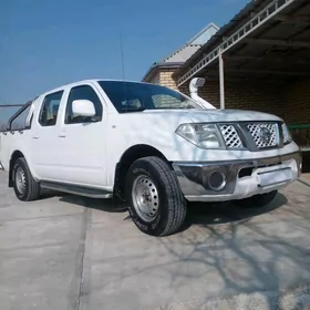 Nissan Navara 2012