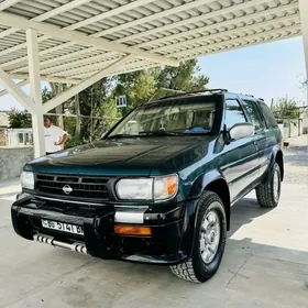 Nissan Pathfinder 1997