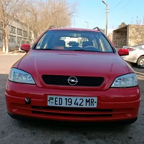 Opel Astra 2000