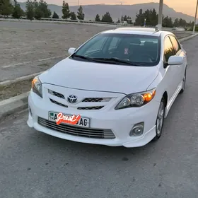 Toyota Corolla 2011