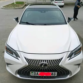 Lexus ES 350 2020