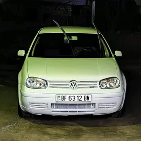 Volkswagen Golf 2001