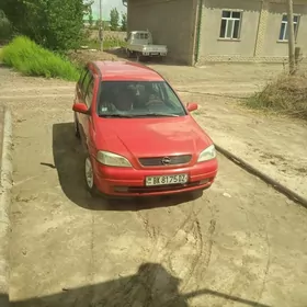 Opel Astra 2003