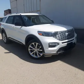 Ford Explorer 2021