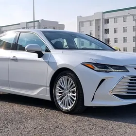 Toyota Avalon 2019