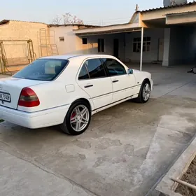 Mercedes-Benz C-Class 1996