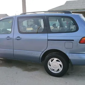 Toyota Sienna 2002