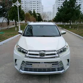 Toyota Highlander 2017