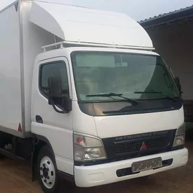 Mitsubishi Canter 2009