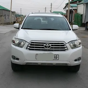 Toyota Highlander 2010