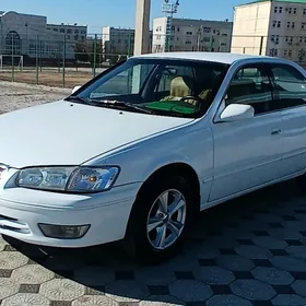 Toyota Camry 1997