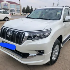 Toyota Land Cruiser Prado 2021