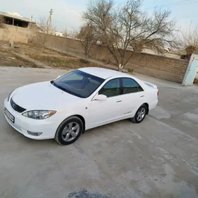 Toyota Camry 2003