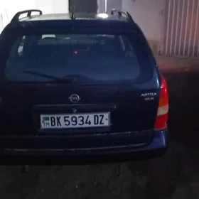 Opel Astra 1998