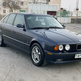 BMW 525 1989