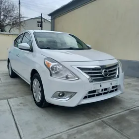 Nissan Versa 2019